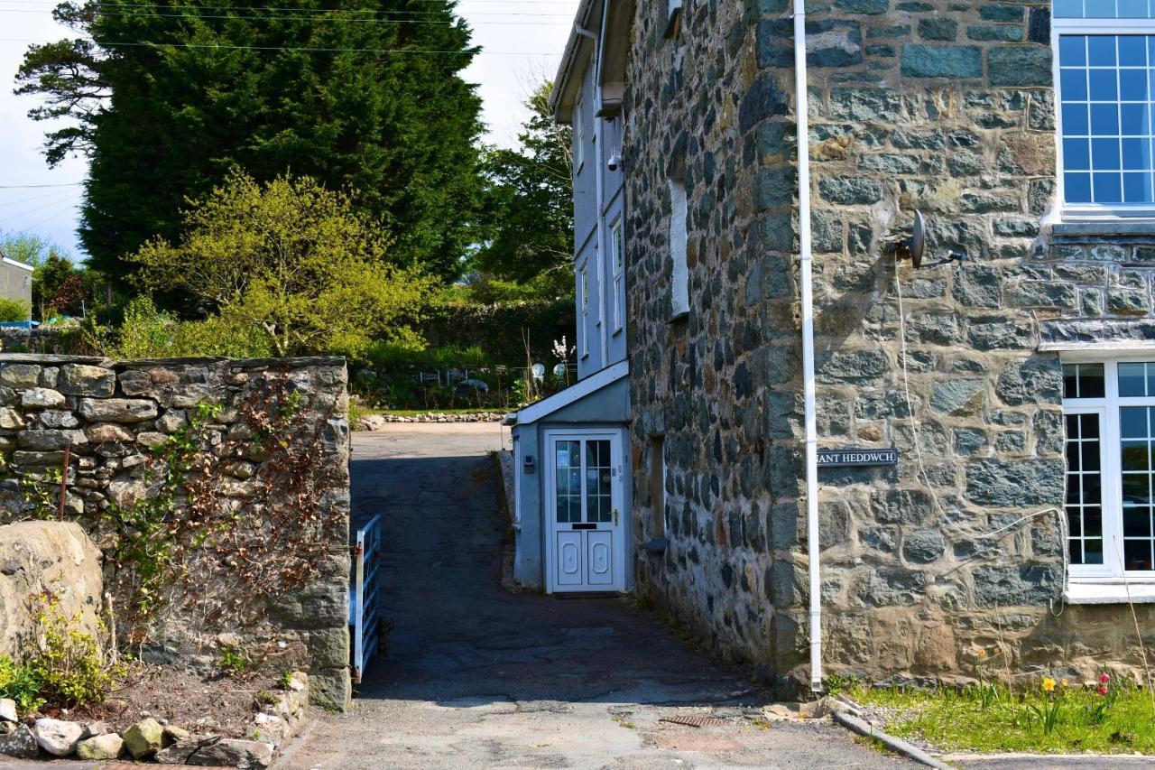 Spacious 3 Bedroom Garden Apartment In Snowdonia National Park Brynkir Dış mekan fotoğraf